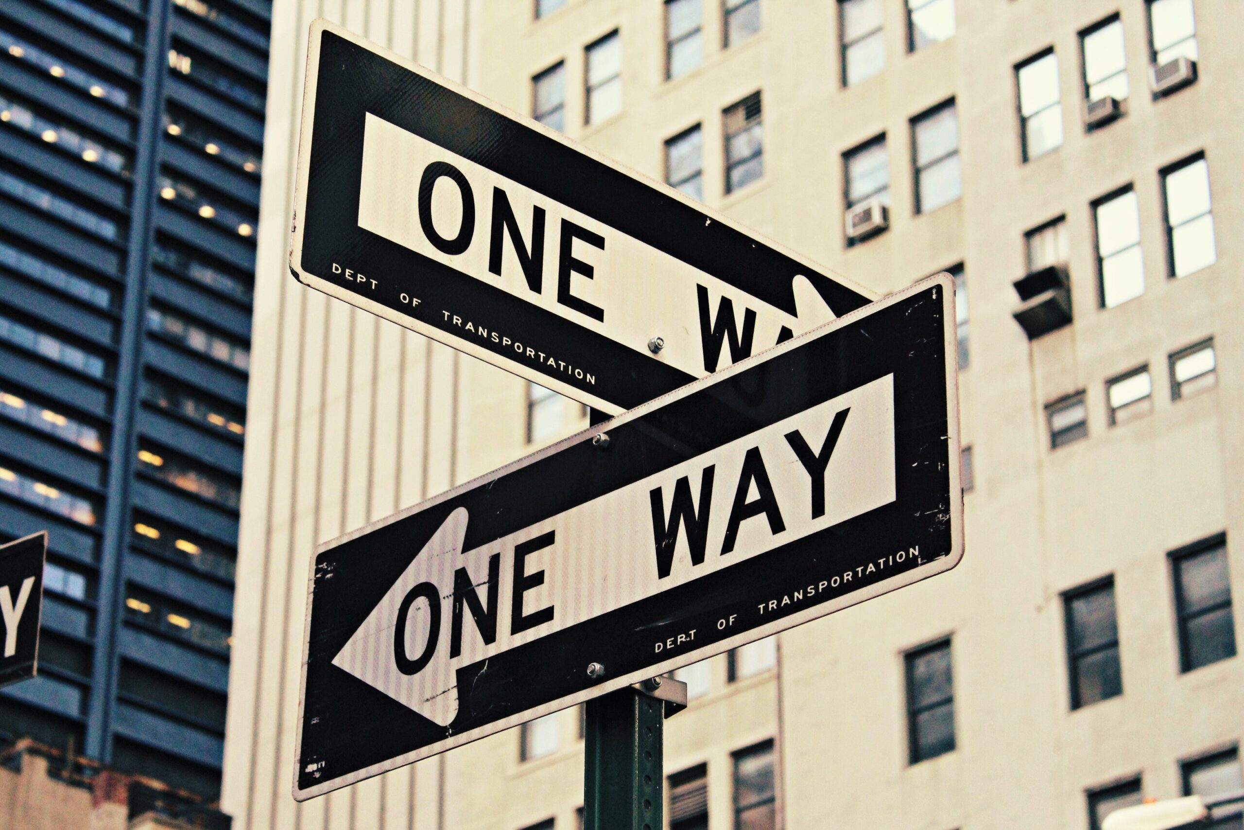 One way sign